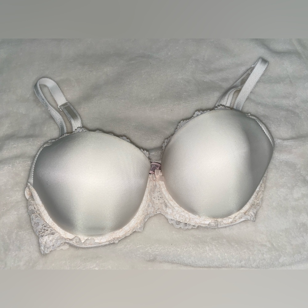Elegant White Lace Bra